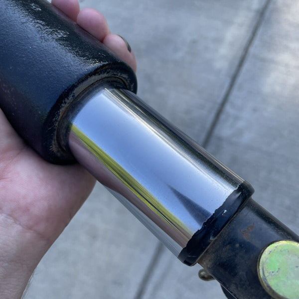 Kubota ZD21, ZD18 mower hydraulic deck lift cylinder assembly USED K3111-44950